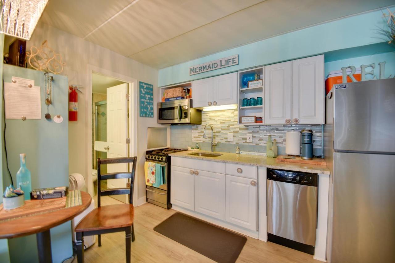 Chic Virginia Beach Retreat - Pool, Steps To Beach Eksteriør bilde